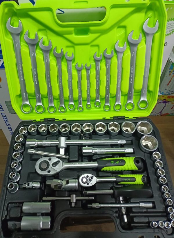 SET DE HERRAMIENTAS 61 PIEZAS