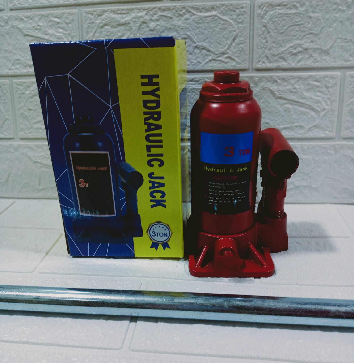 GATA HIDRAULICA TIPO BOTELLA 3 TONELADAS - Imagen 2