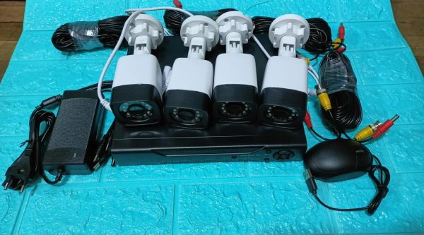 KIT 4 CAMARAS DE SEGURIDAD CON DVR - Imagen 2