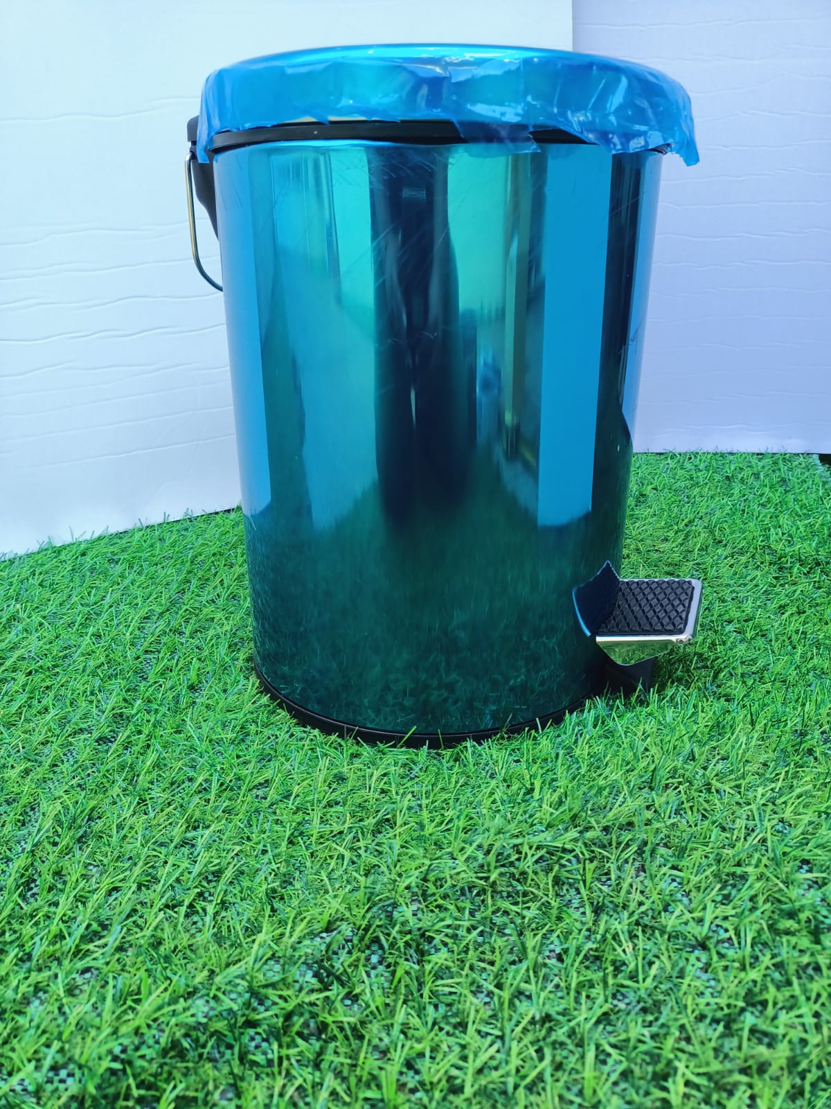 PAPELERA DE ALUMINIO 5 LITROS - Imagen 3