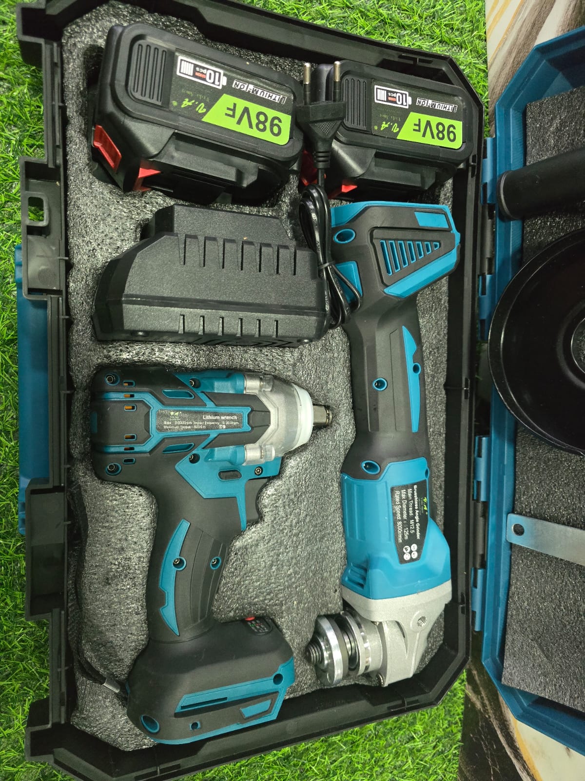 KIT DE ESMERIL GALLETERA + PISTOLA DE IMPACTO 98V - Imagen 5