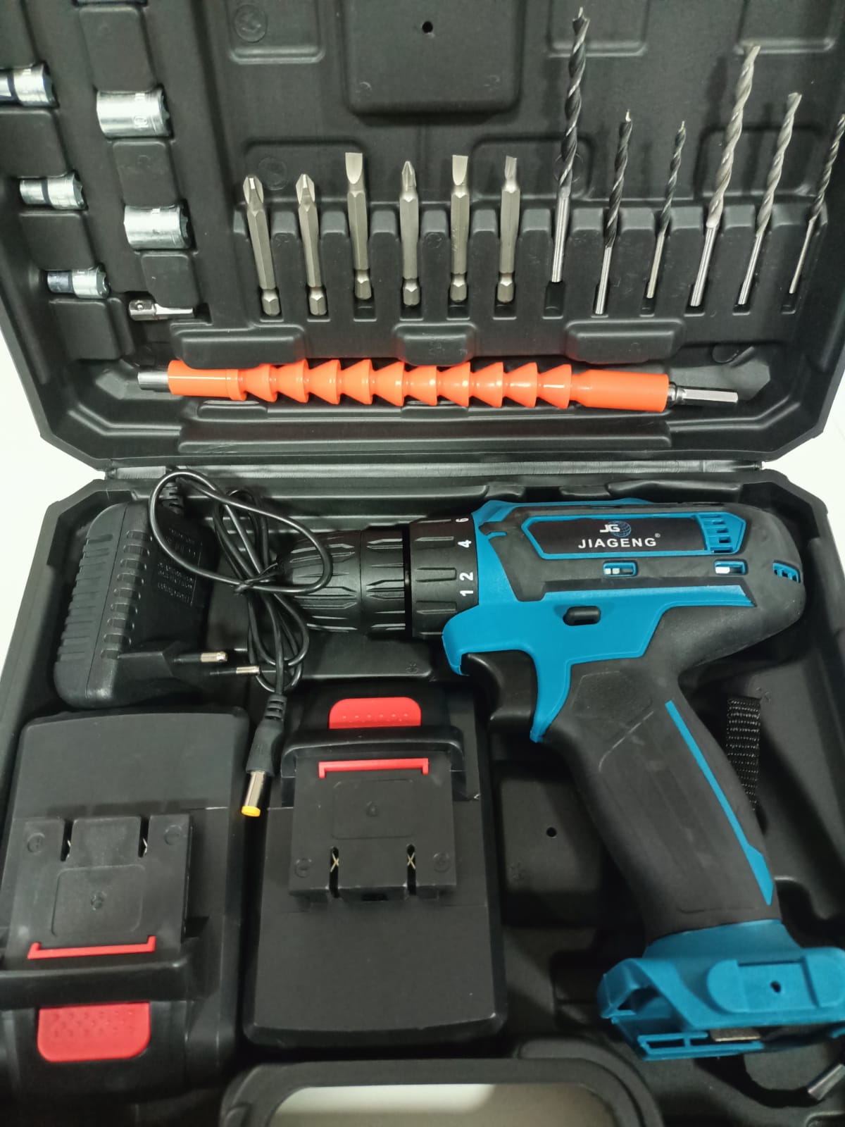 TALADRO INALAMBRICO AZUL 96V - Imagen 5