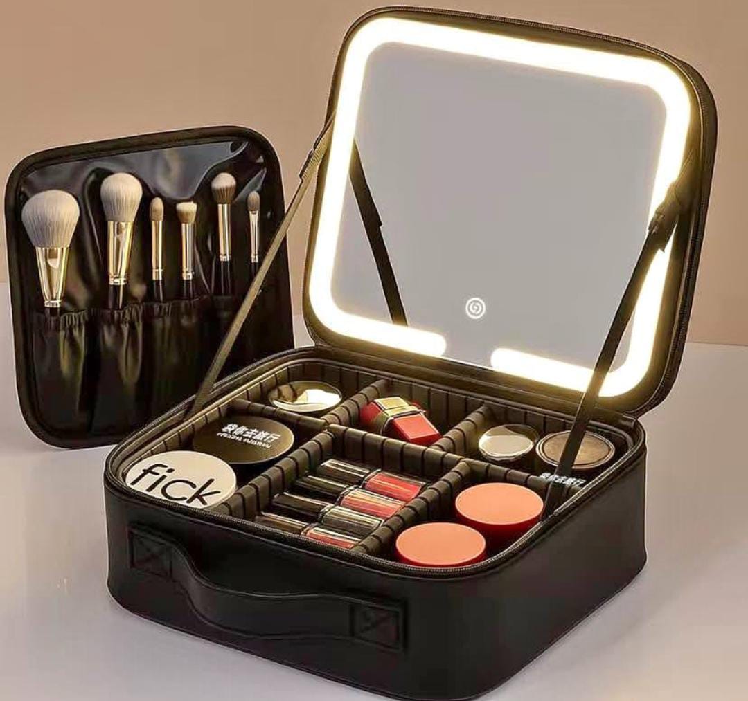 ESTUCHE DE MAQUILLAJE CON ESPEJO Y LUZ LED