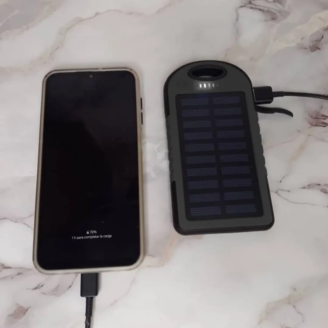 PAWER BANK SOLAR CON LINTERNA 20000MAH - Imagen 4
