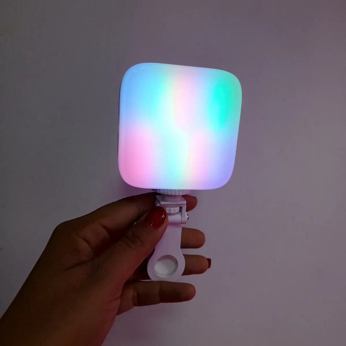 PANEL DE LUZ RGB PARA SELFIES INALAMBRICO - Imagen 2